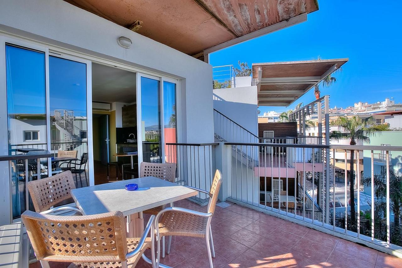 Appartement Port Prestige - Terrasse - Piscine - Parking Antibes Ngoại thất bức ảnh